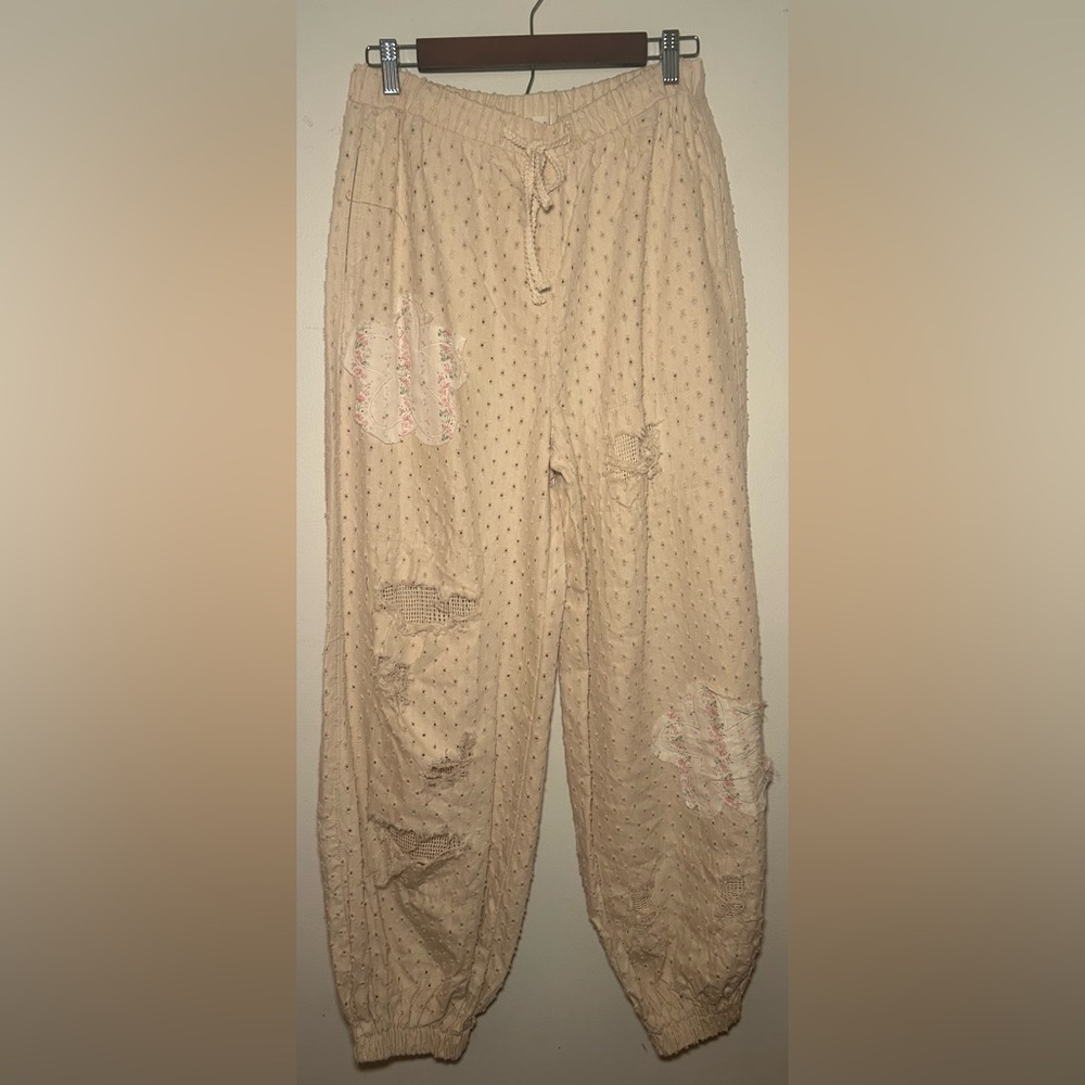 POL Textured Beige Joggers